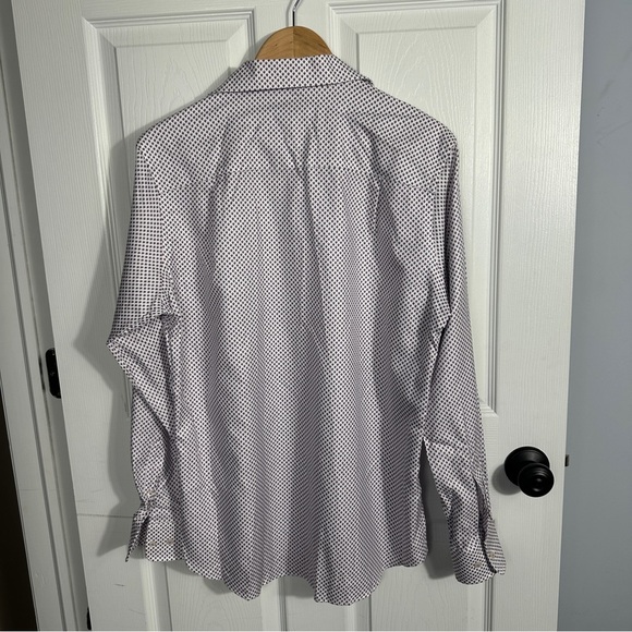 NEW with tags, David Donohue Fusion white/berry button down shirt, medium/15.5 - Picture 7 of 7